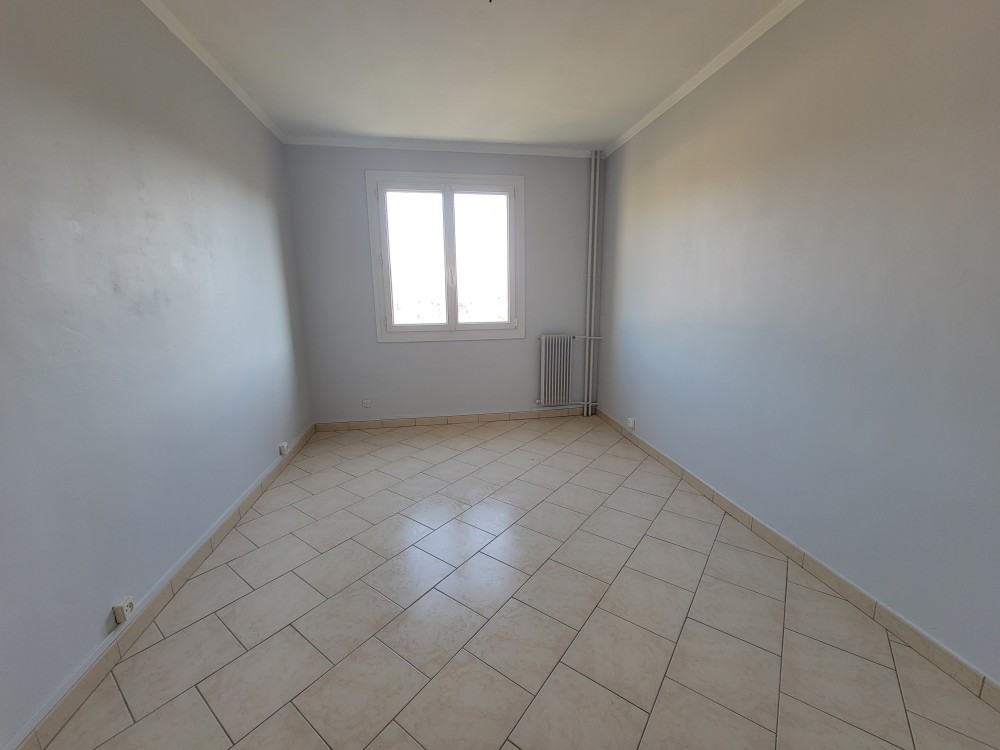 Appartement T4 Apt (84400)