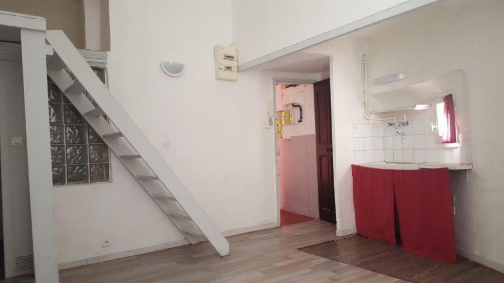 Studio Apt (84400)