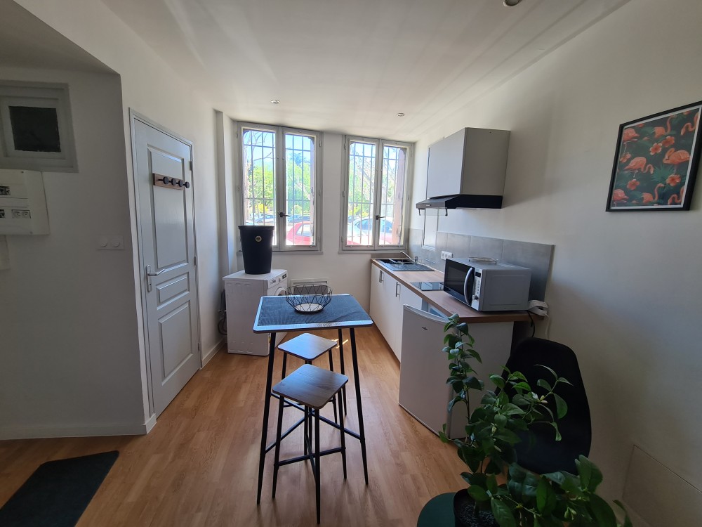 Location meublée Apt (84400)