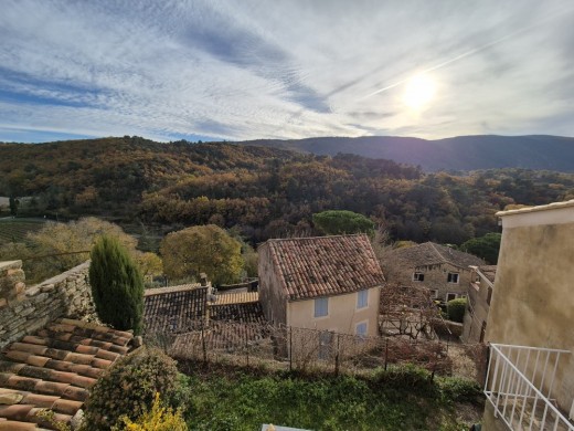 location Location meublée à Bonnieux (84480)